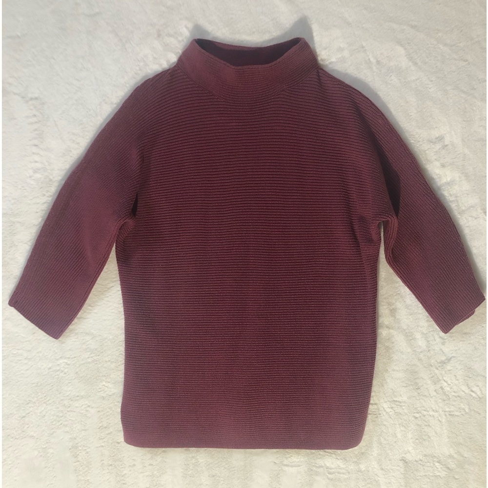 Lands’ End Women’s dark pink sweater. Size S